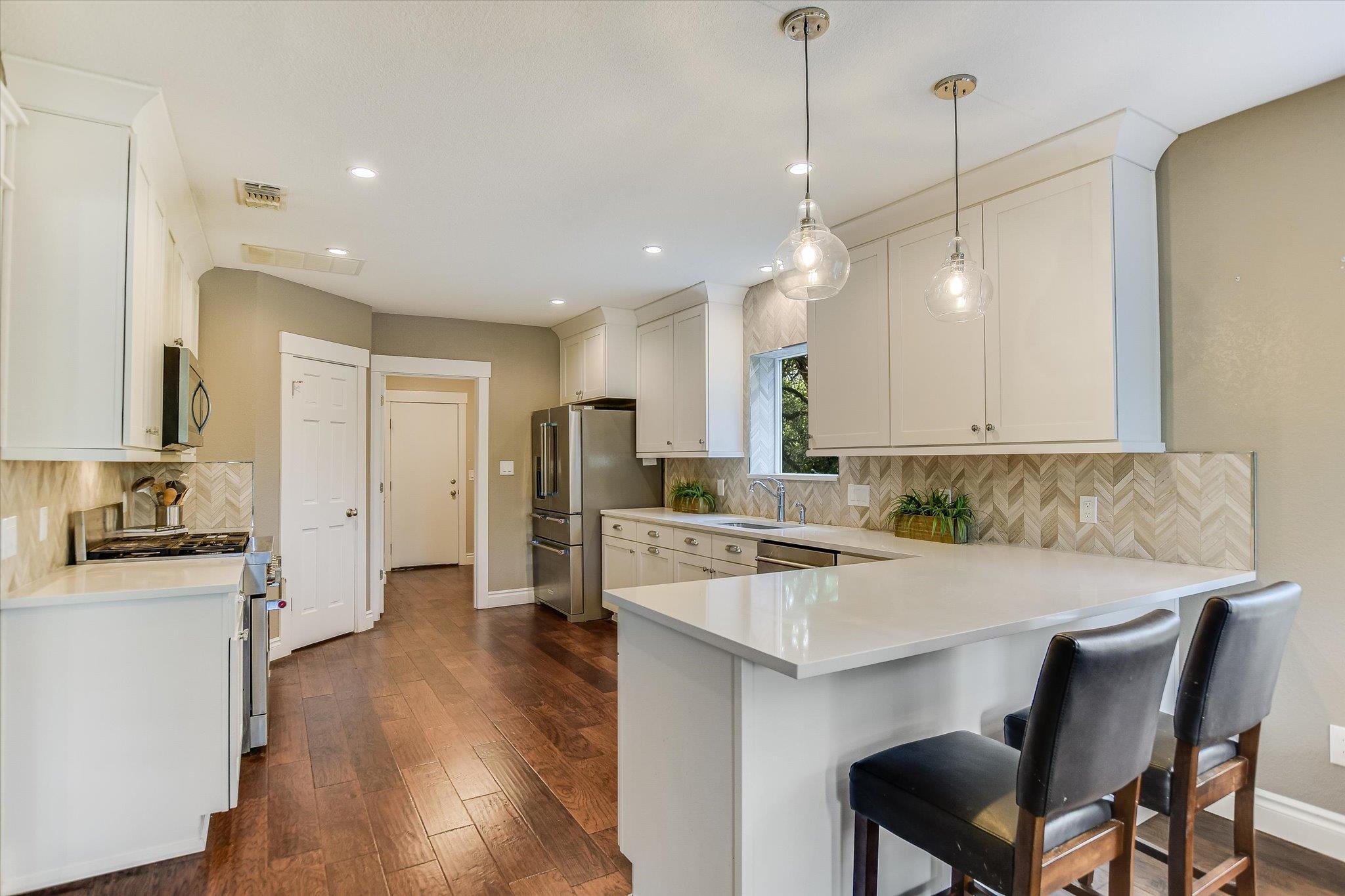 5400 Rain Creek PKWY