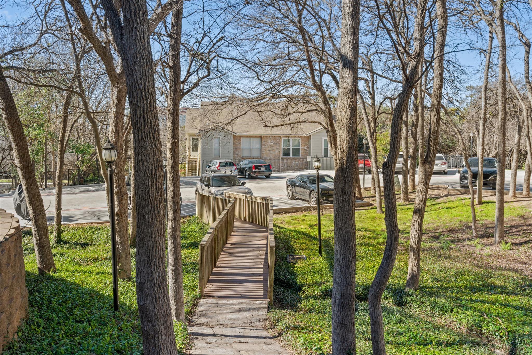 2450 Wickersham LN # 1307