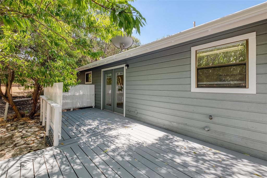 2117 Saratoga DR