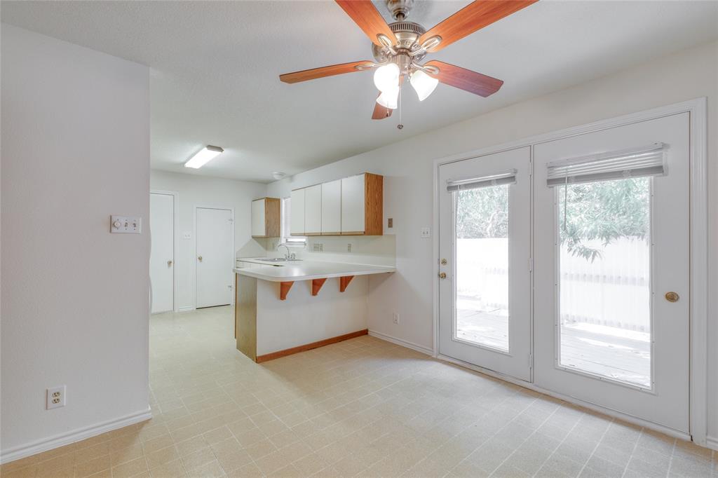 2117 Saratoga DR