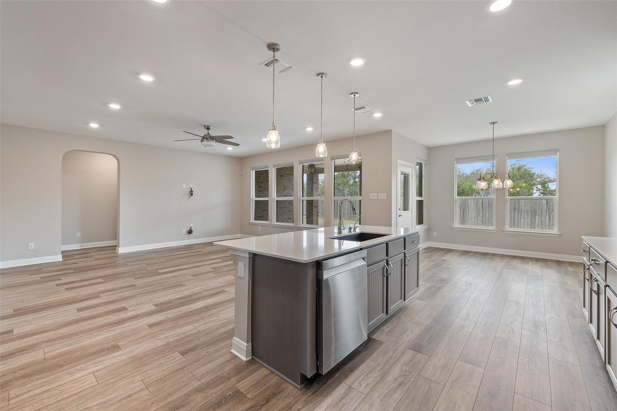 1709 Stinnett DR