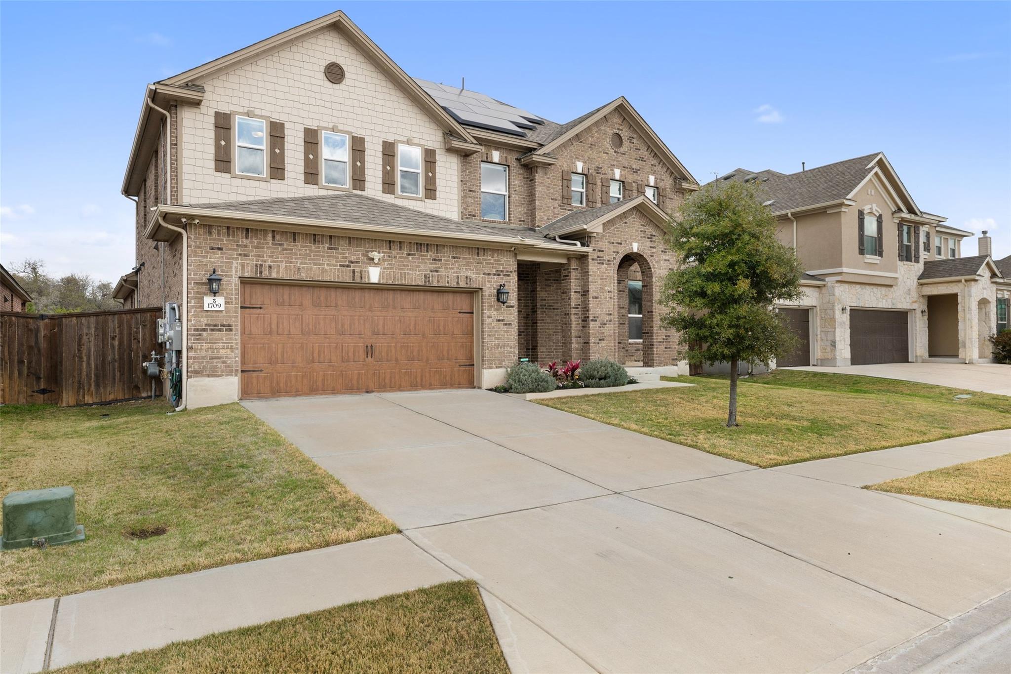1709 Stinnett DR