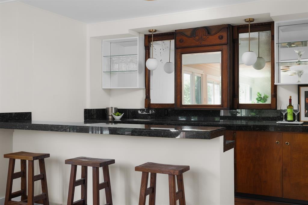 6006 Mountainclimb DR