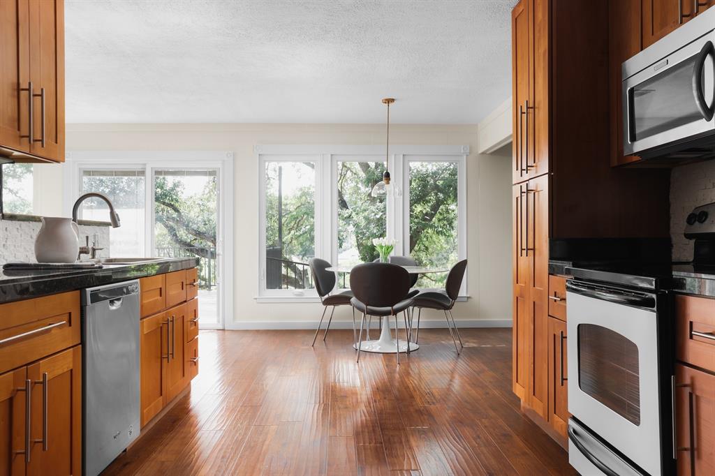 6006 Mountainclimb DR