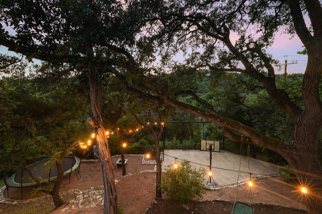 6006 Mountainclimb DR