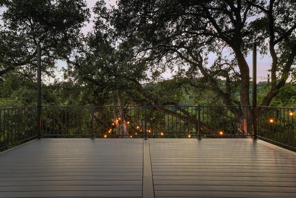 6006 Mountainclimb DR