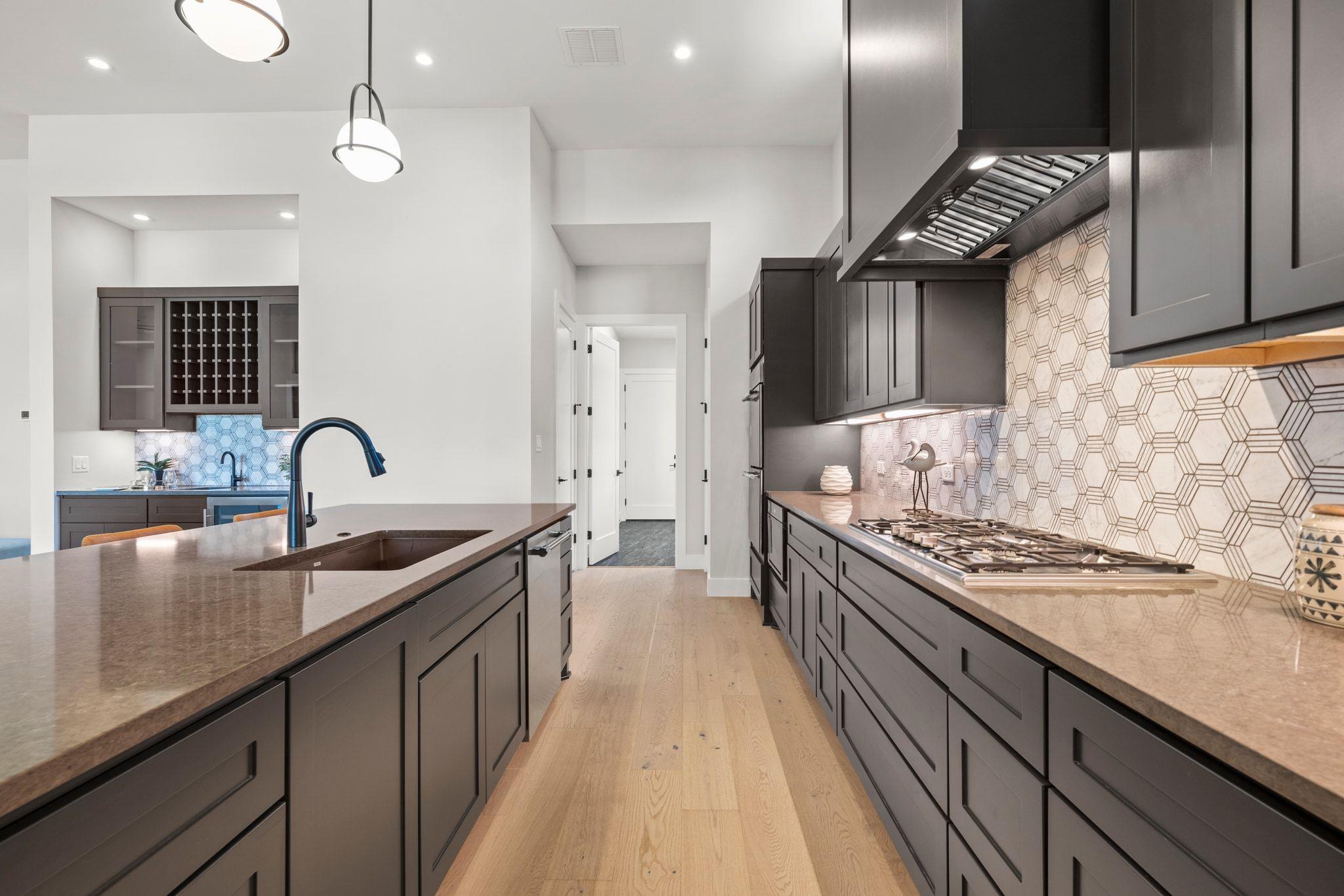 2308 KAHALA SUNSET DR