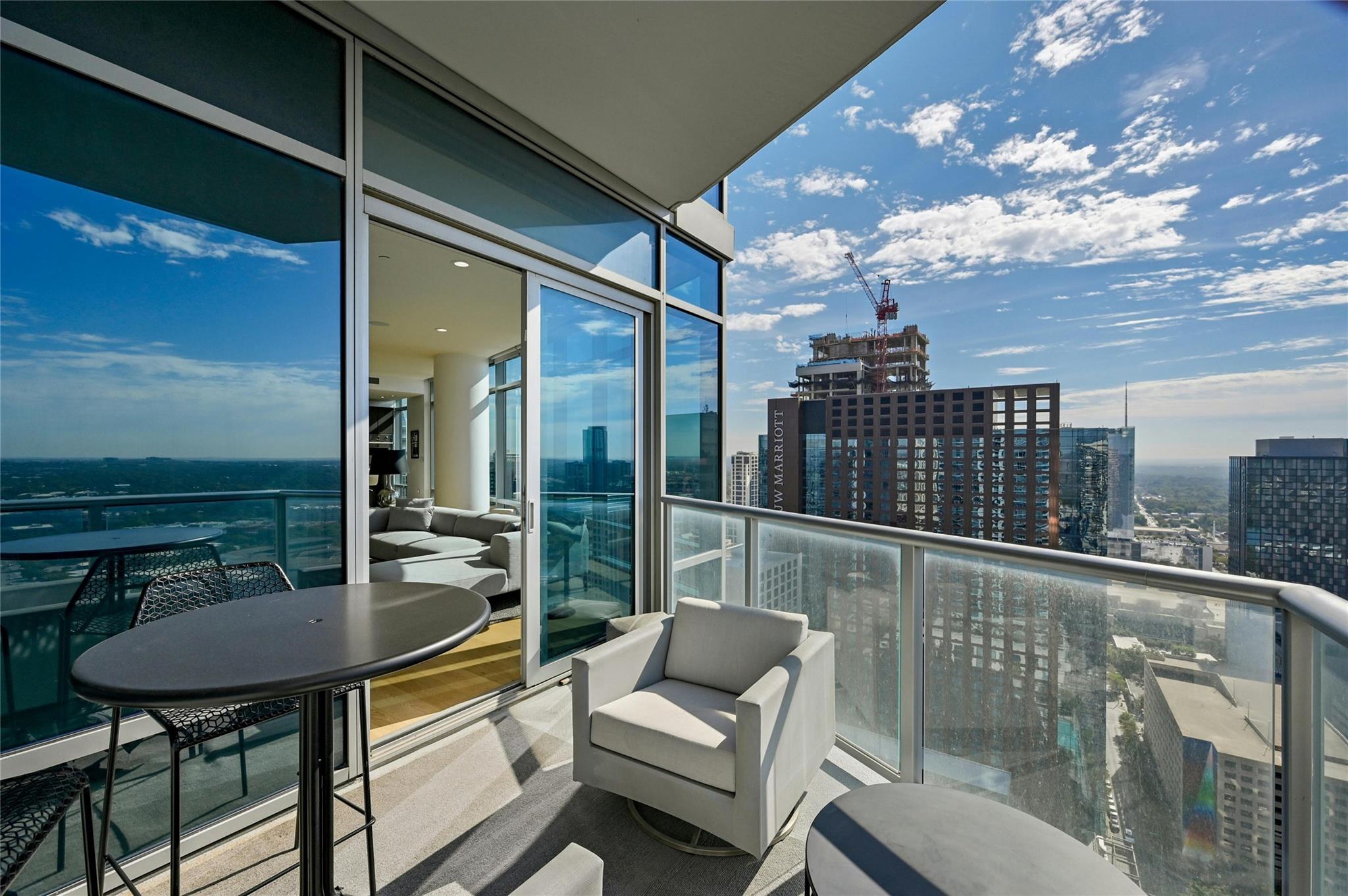 200 Congress Ave Unit: 32SE