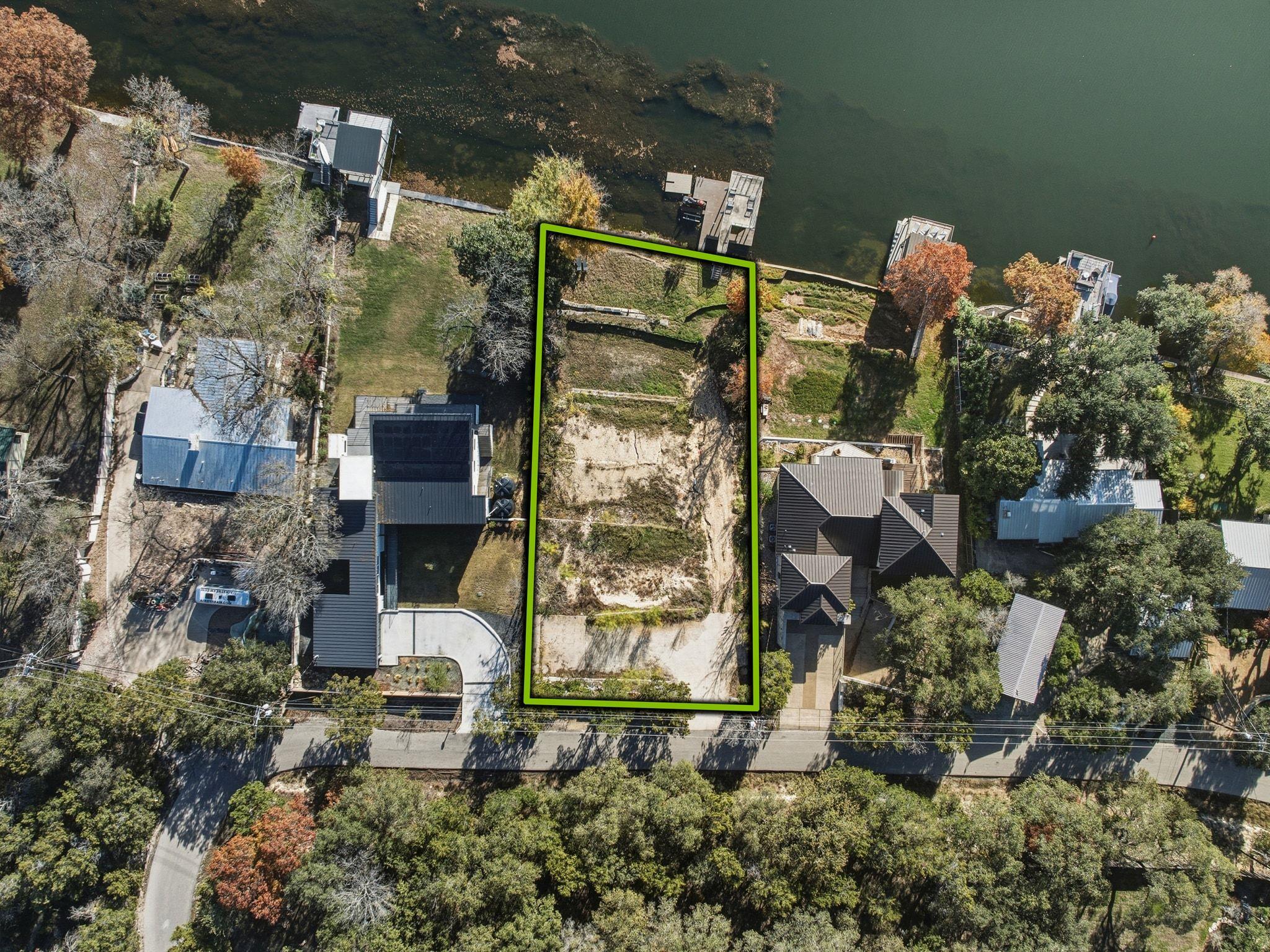 3607 Robbins RD
