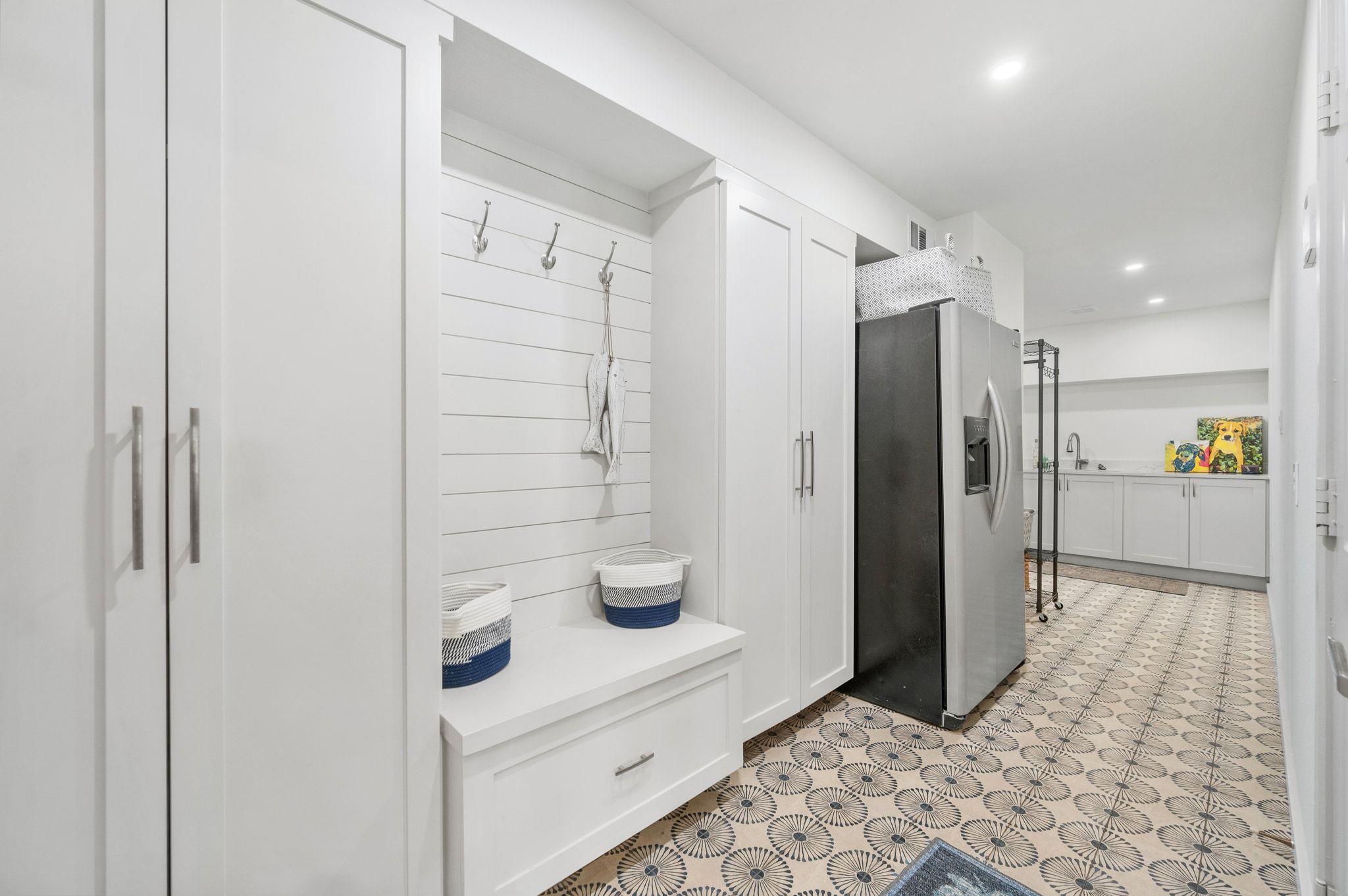 1718 Ben Crenshaw WAY