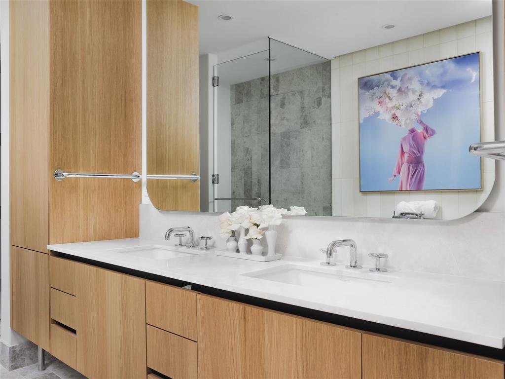 1211 W Riverside DR # 6A