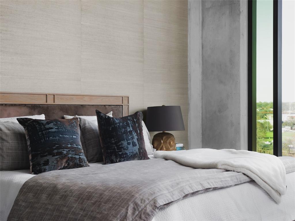 1211 W Riverside DR # 6A