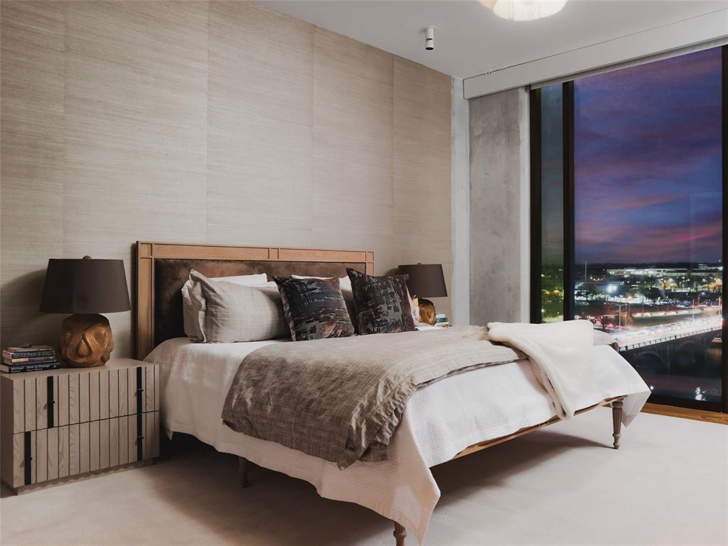 1211 W Riverside DR # 6A