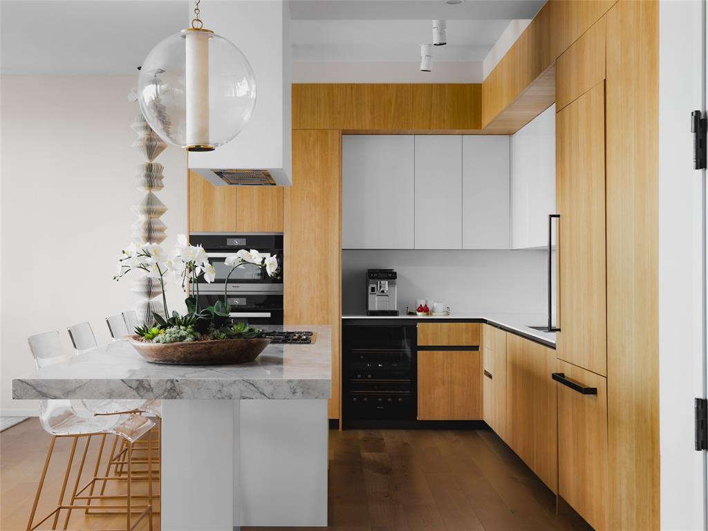 1211 W Riverside DR # 6A