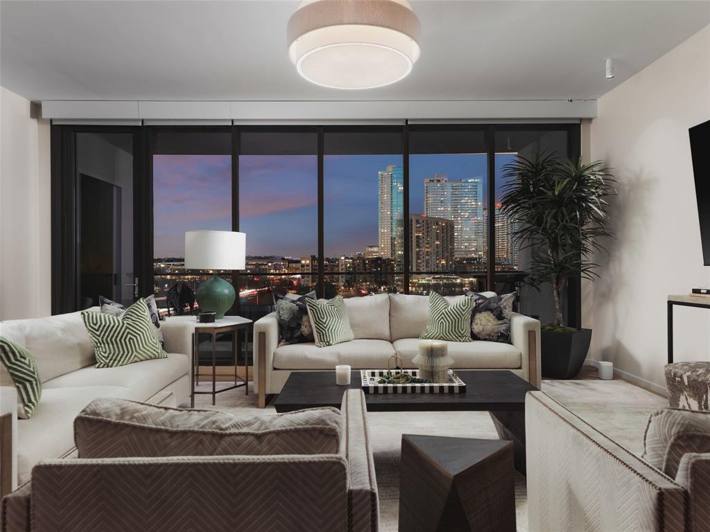 1211 W Riverside DR # 6A