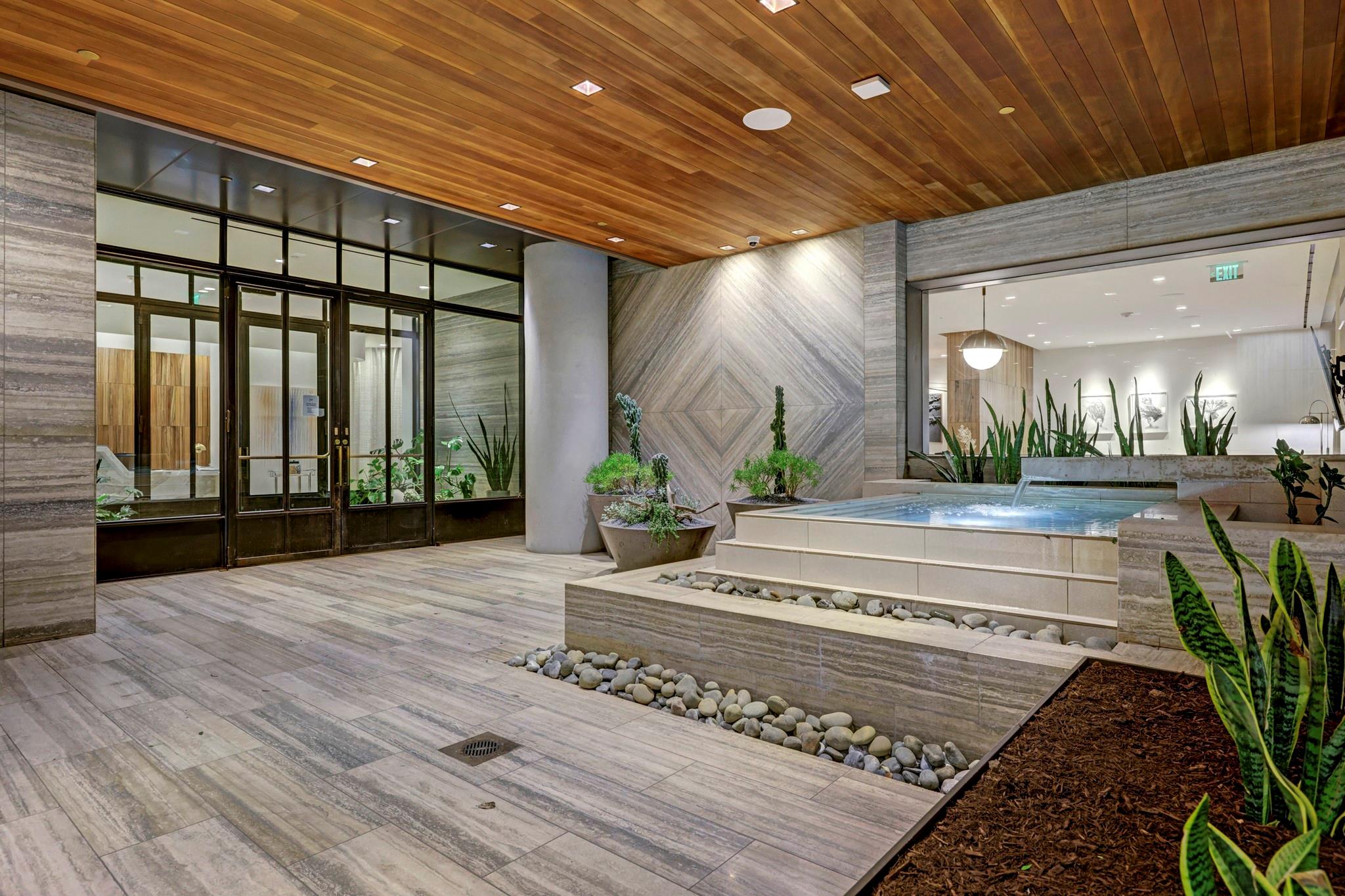 501 West Ave # 2303