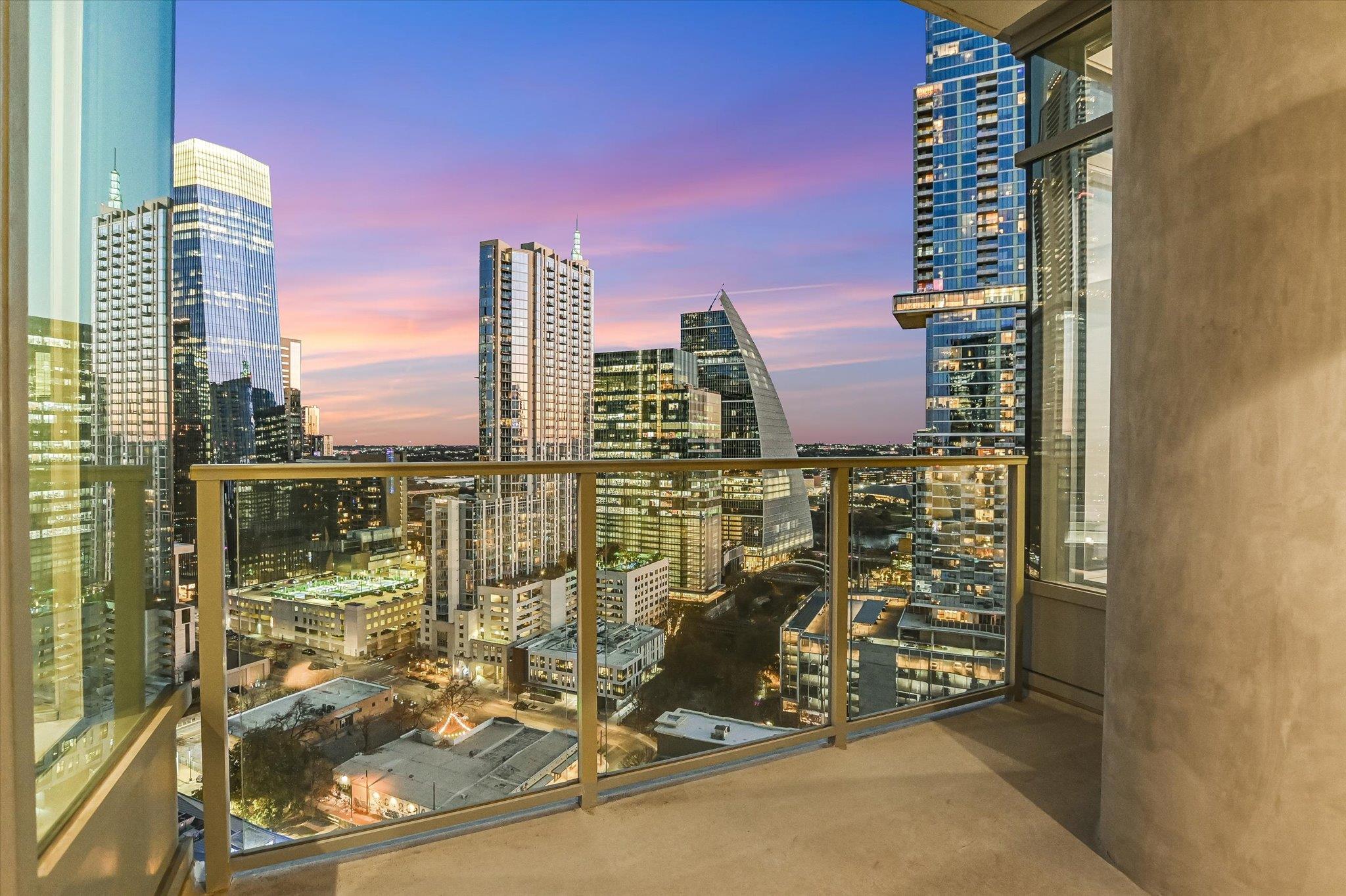 501 West Ave # 2303