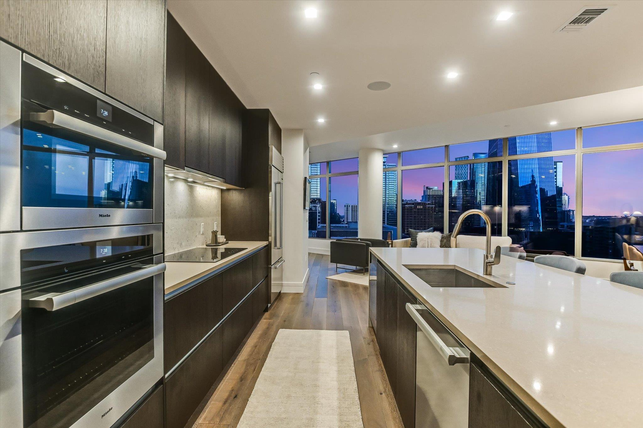 501 West Ave # 2303
