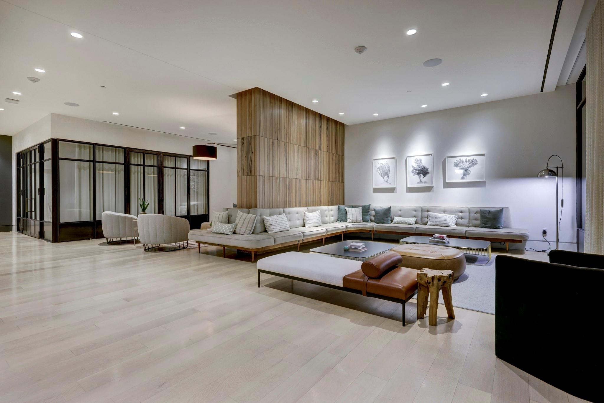 501 West Ave # 2303