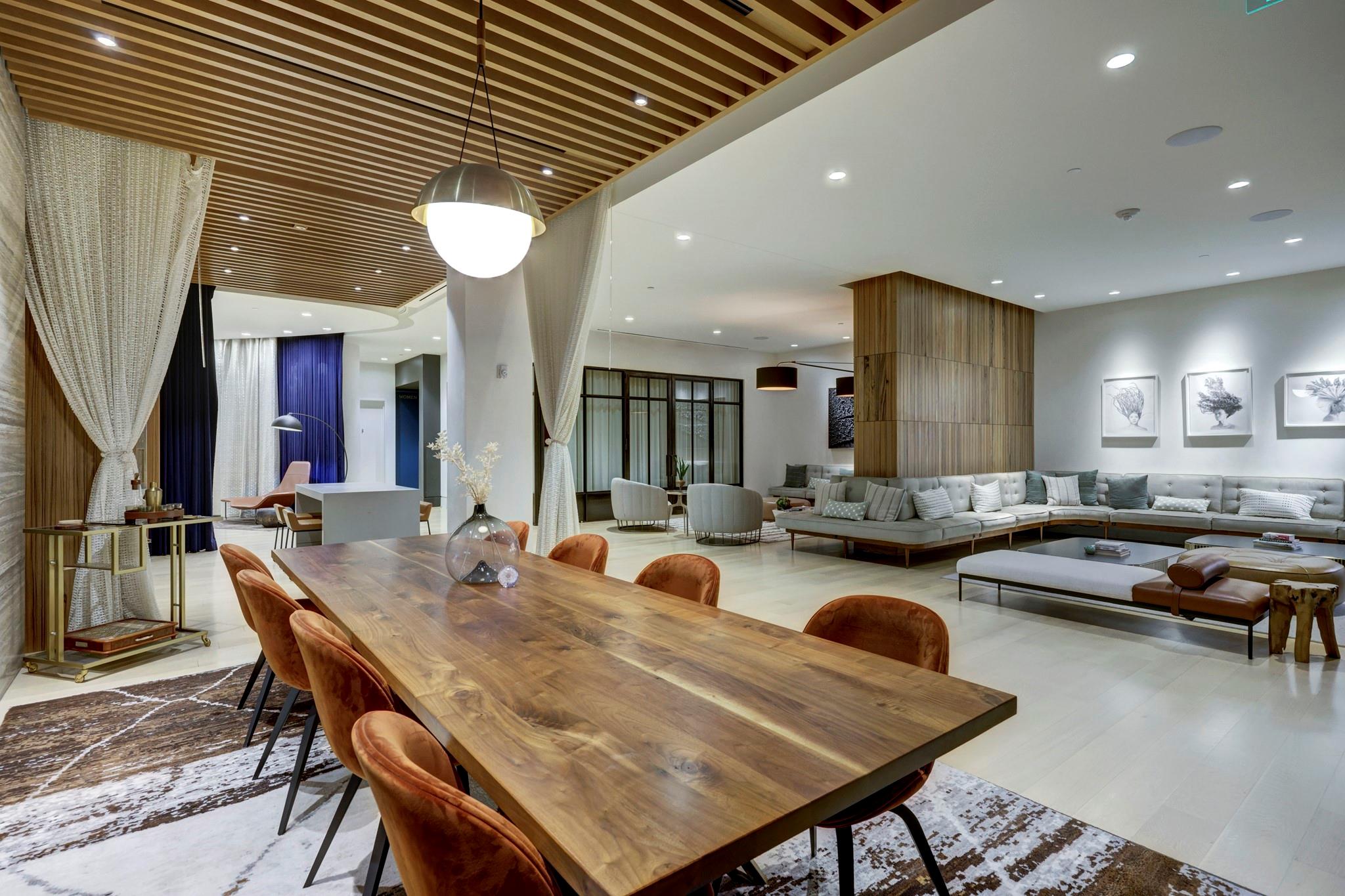 501 West Ave # 2303