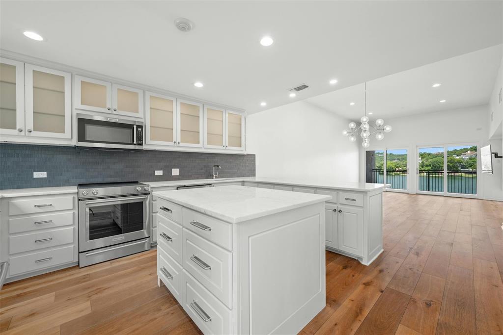 1500 Scenic DR # 304