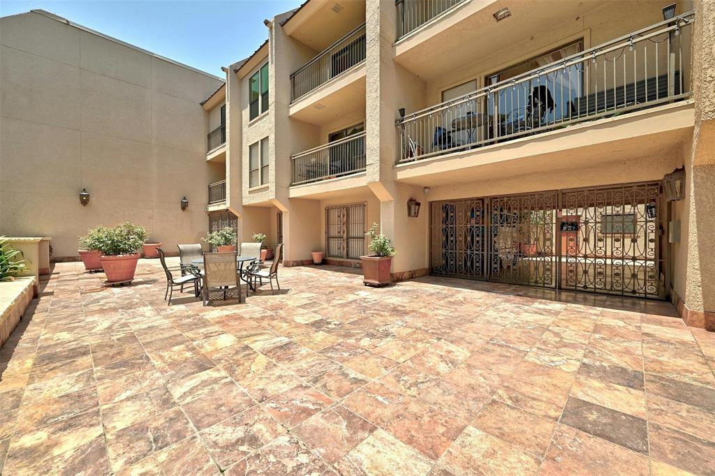 1500 Scenic DR # 304