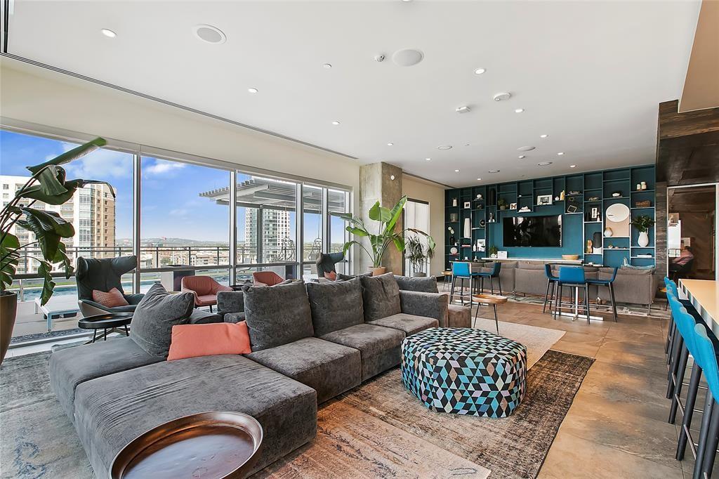 222 West Ave # 2403
