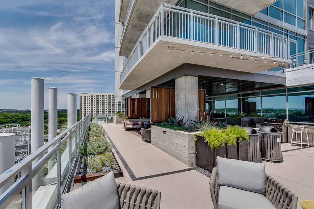222 West Ave # 2403