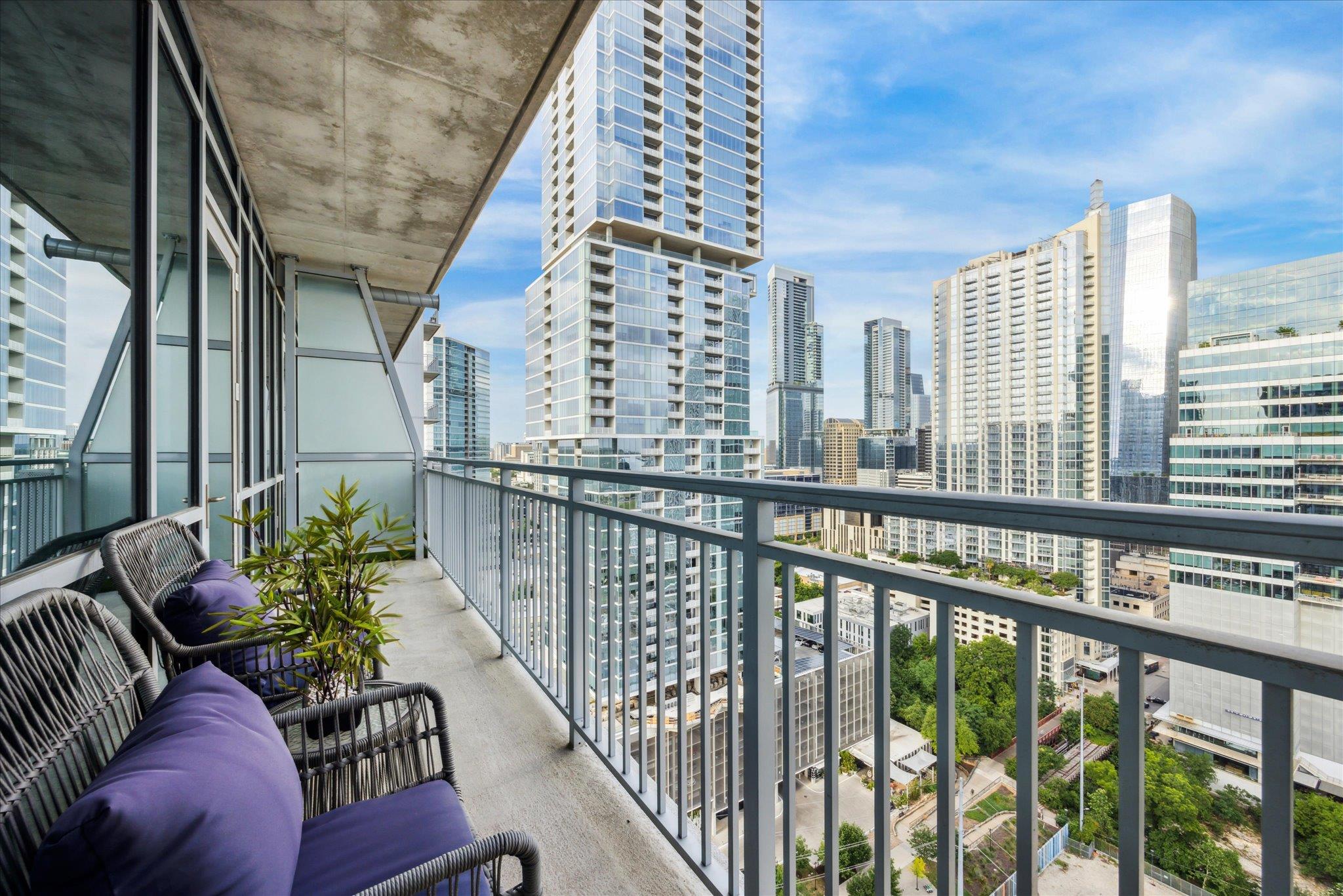 222 West Ave # 2403