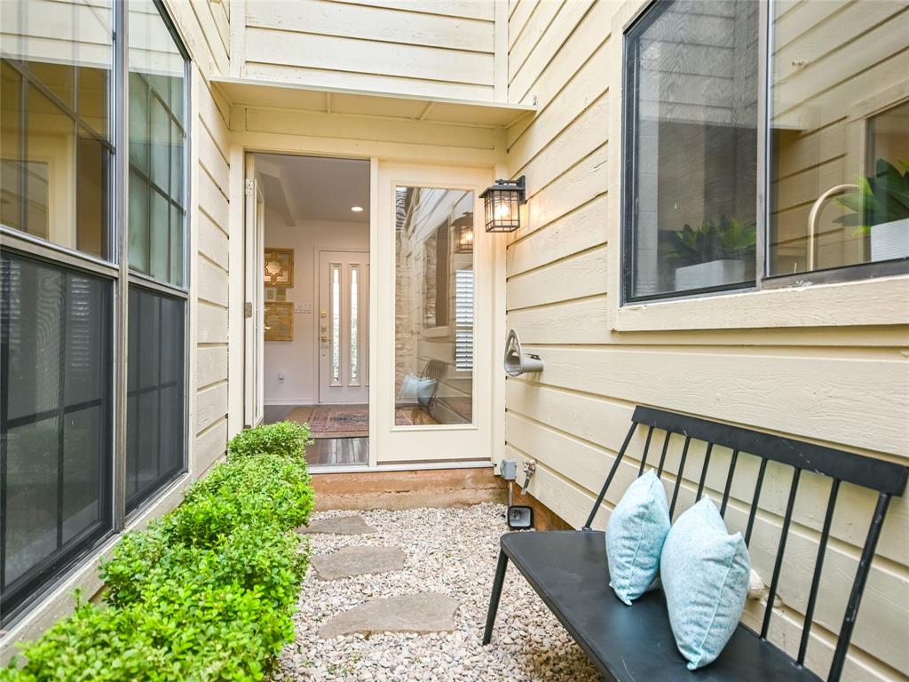 7929 Mesa Trails CIR