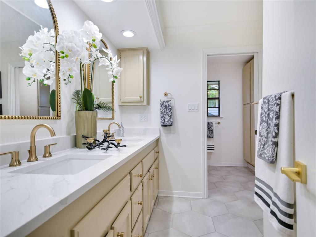 7929 Mesa Trails CIR