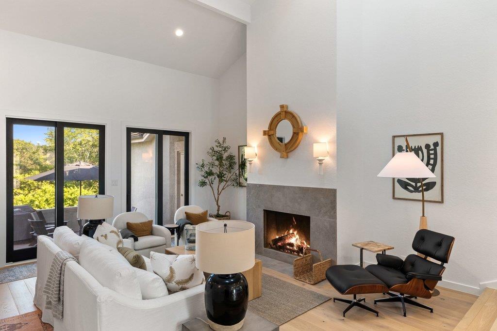 4231 Westlake DR # 2 Unit: I-2