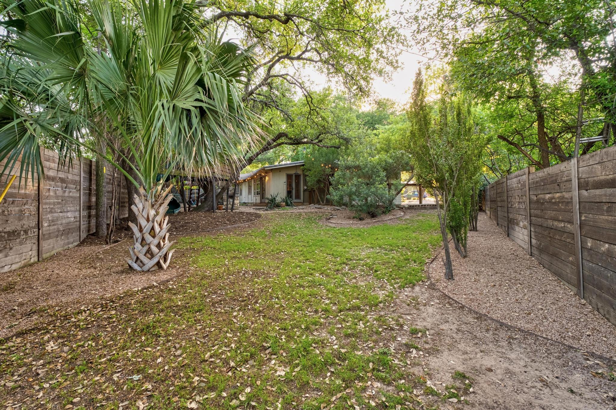 2301 Westway CIR