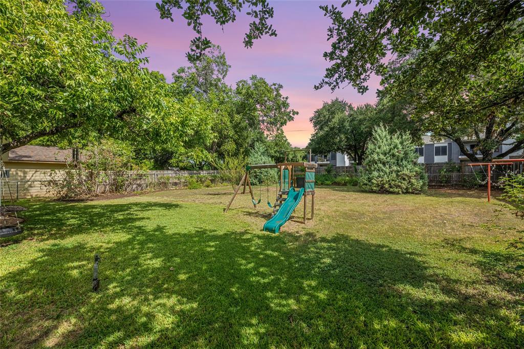 1006 Ruth Ave