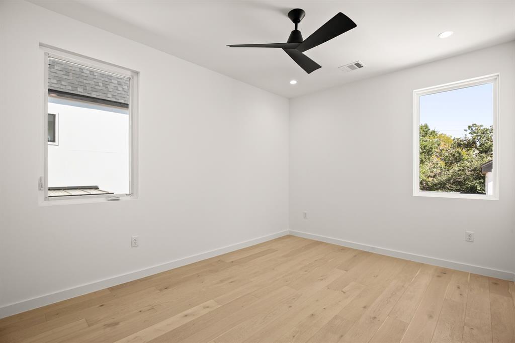 1714 Woodland Ave # 1