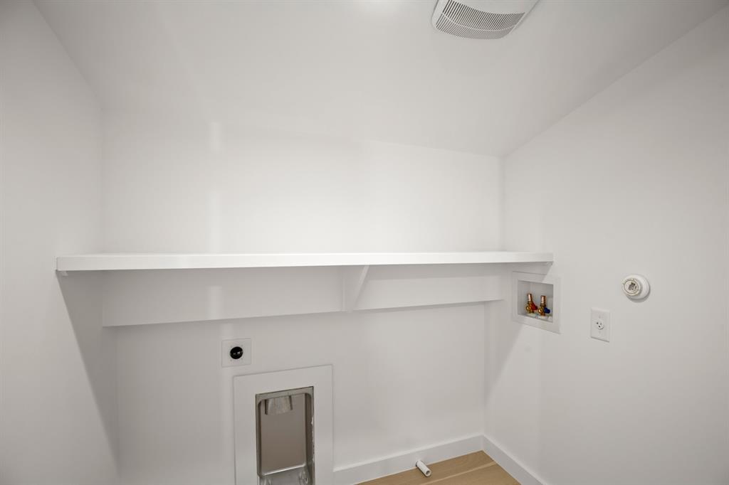 1714 Woodland Ave # 1