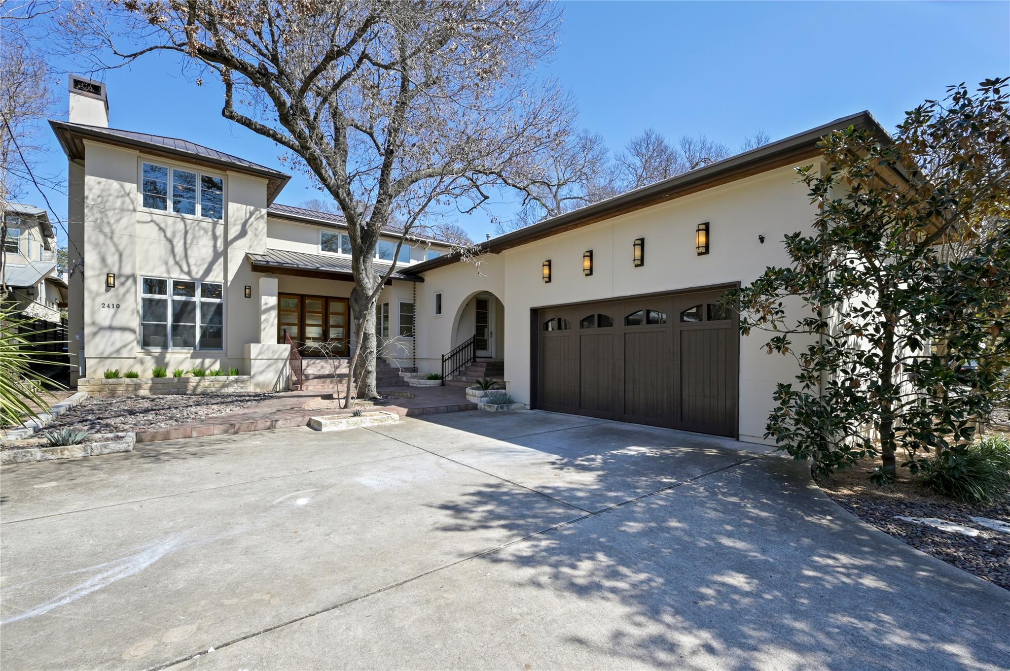 2410 Bridle PATH