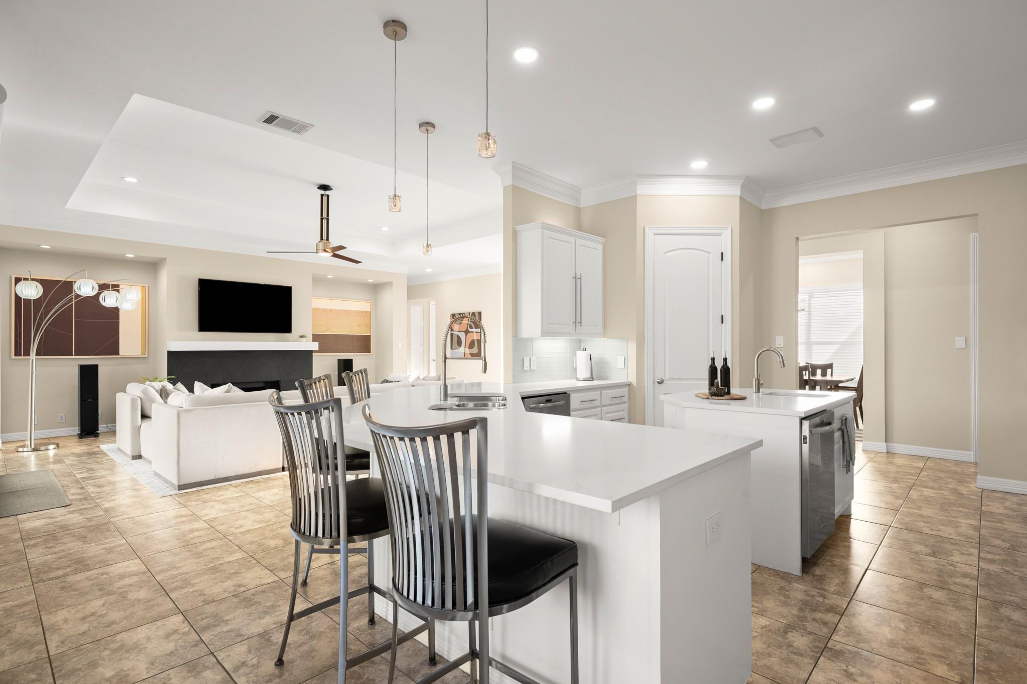 4201 Prince Andrew LN