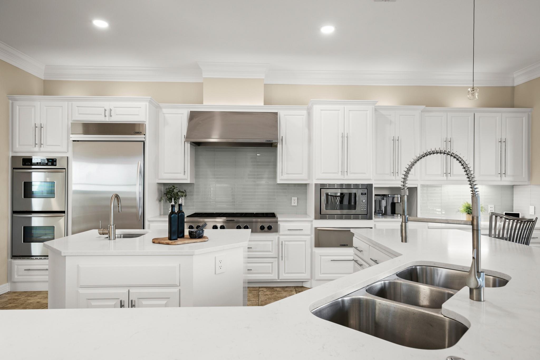 4201 Prince Andrew LN