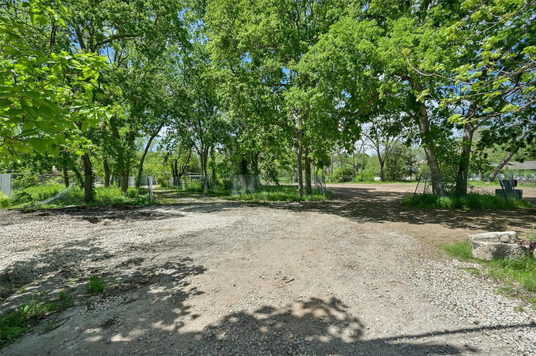 1717 Channel RD