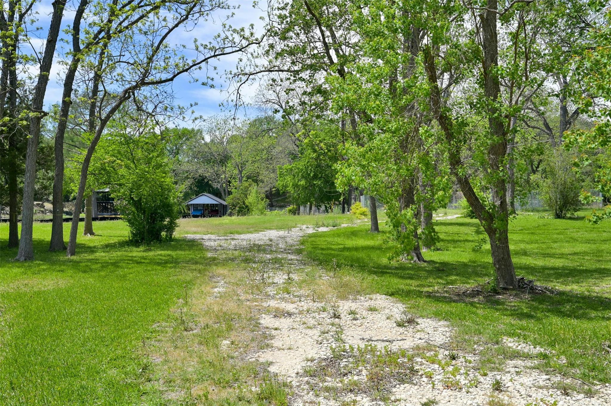 1717 Channel RD