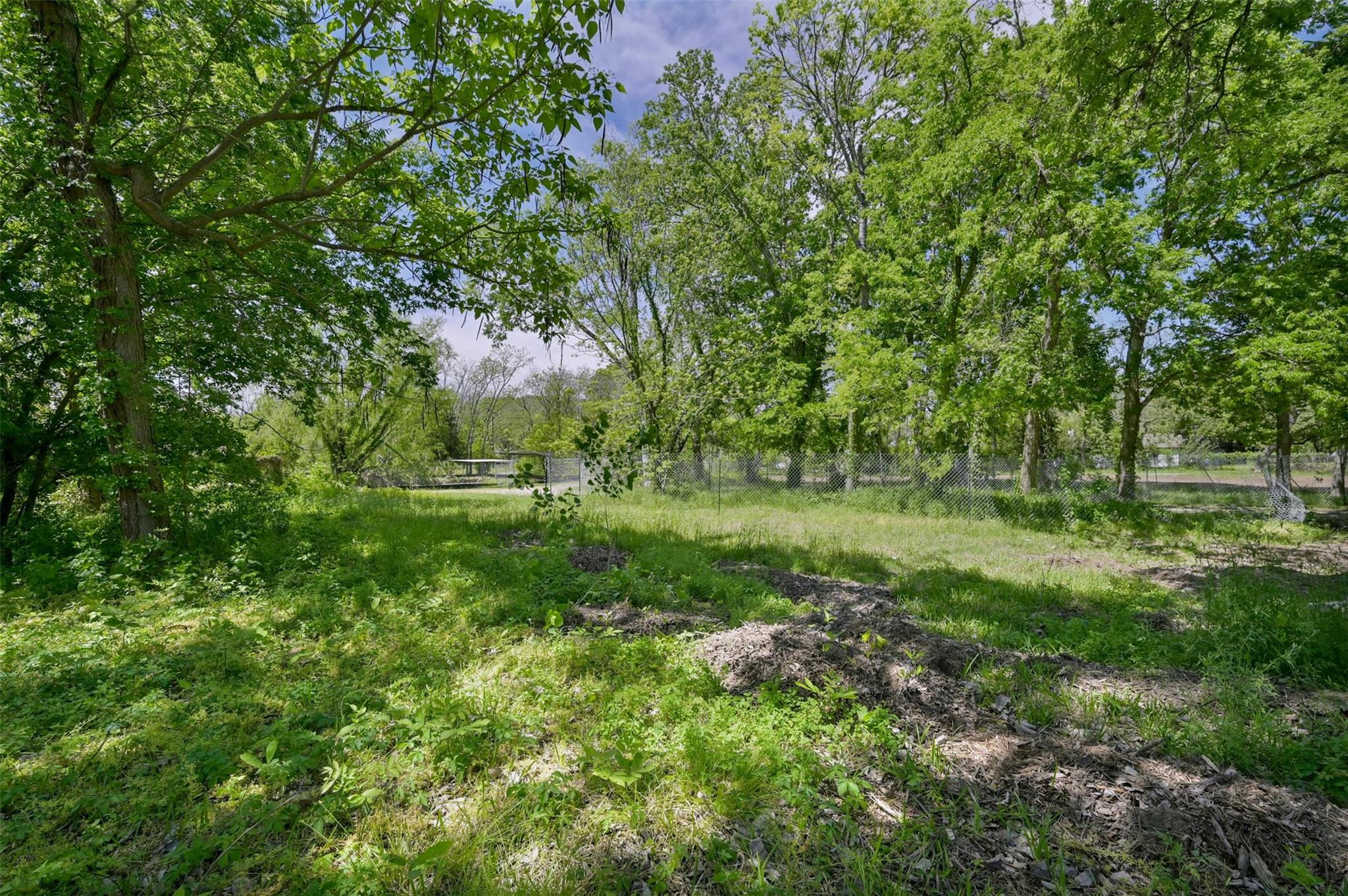1717 Channel RD