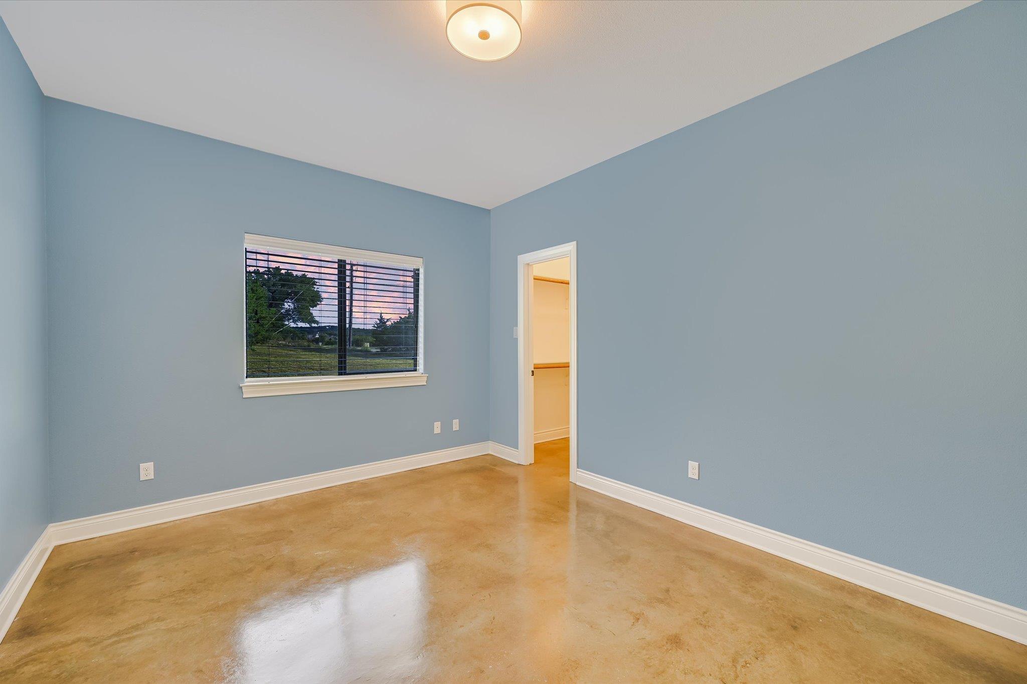 521 Cottonwood Creek RD