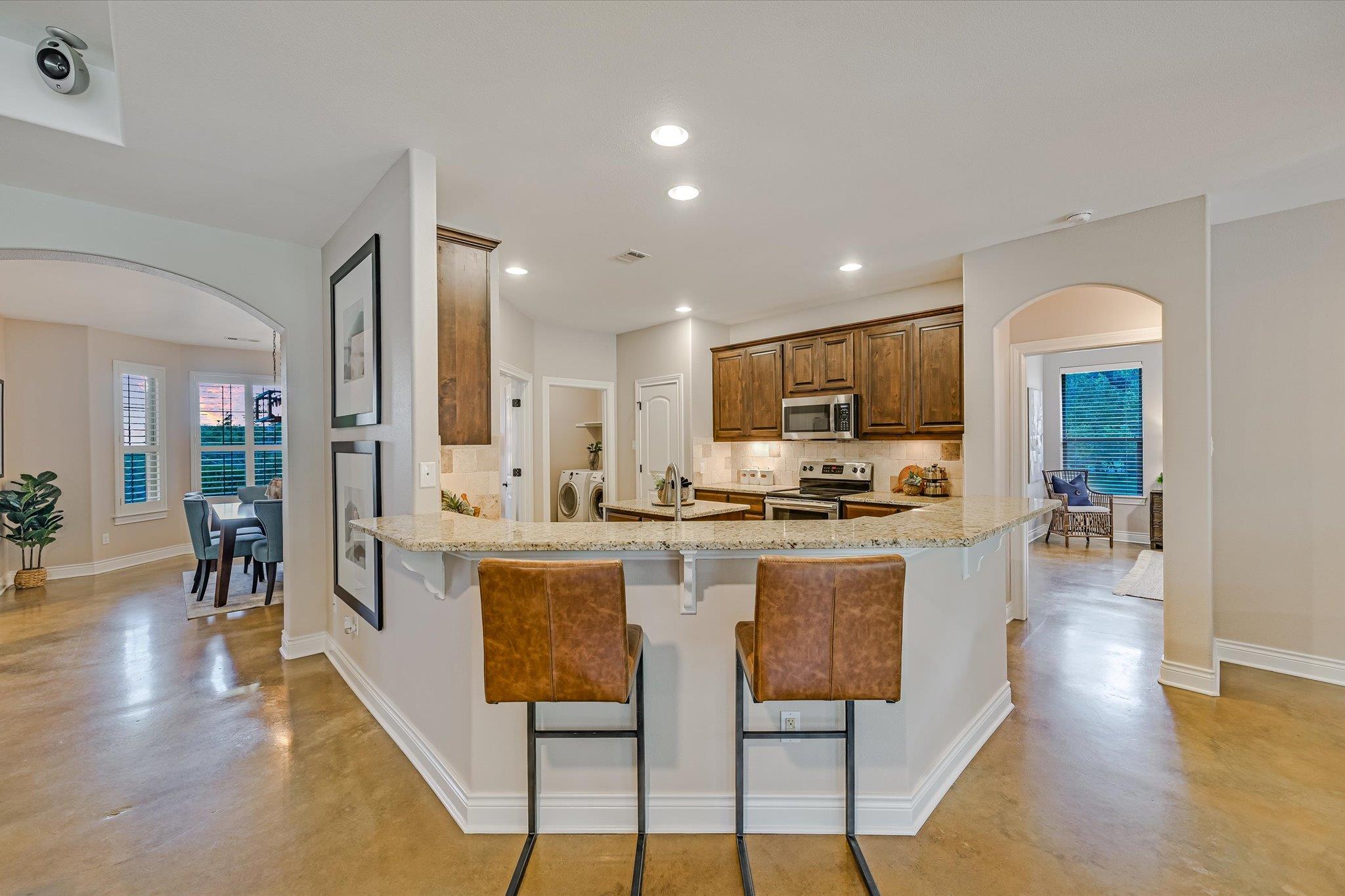 521 Cottonwood Creek RD