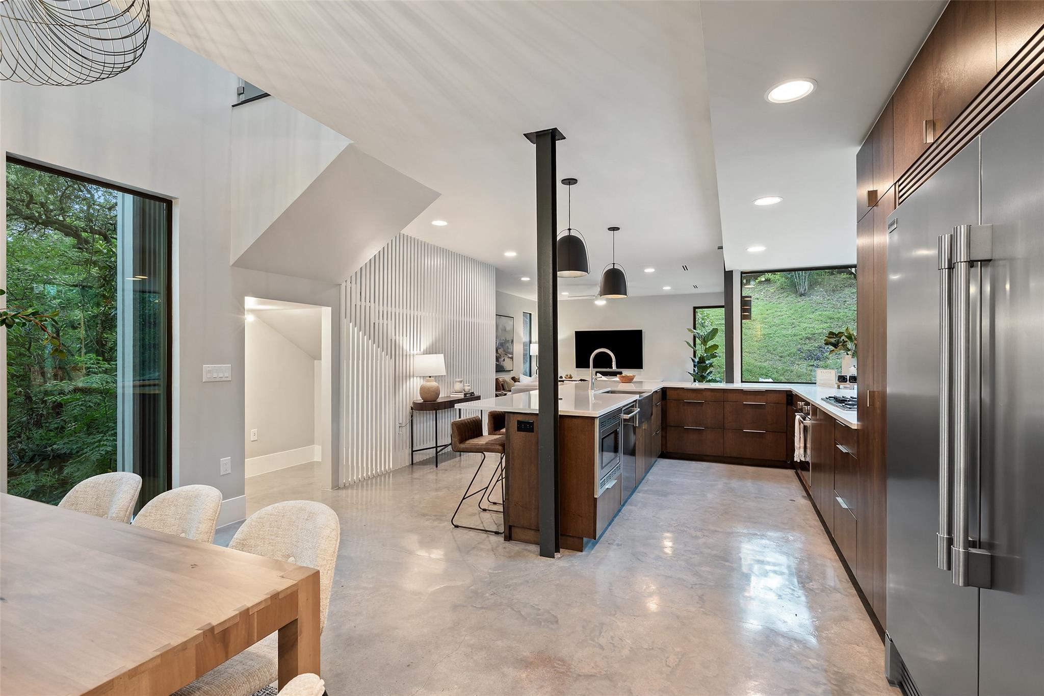 1327 Bonham TER # B