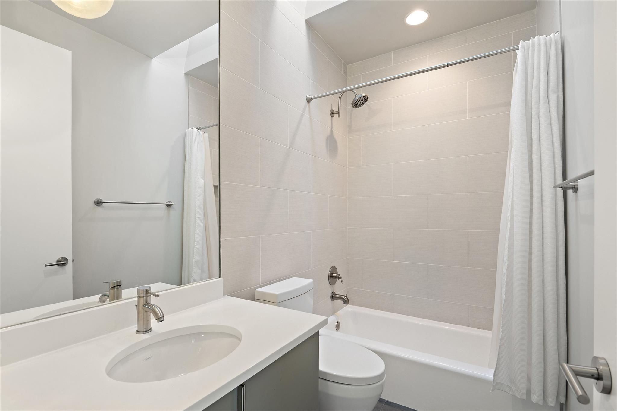 1327 Bonham TER # B