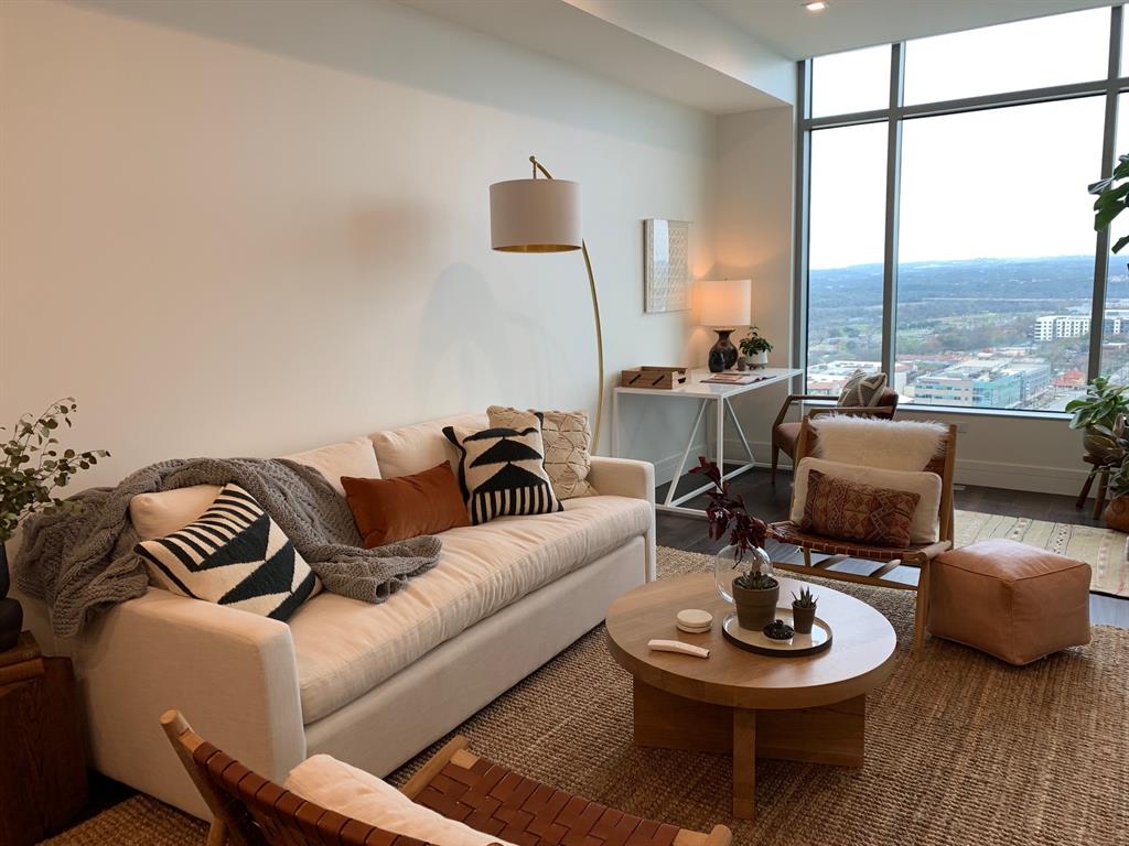 501 West Ave # 1402