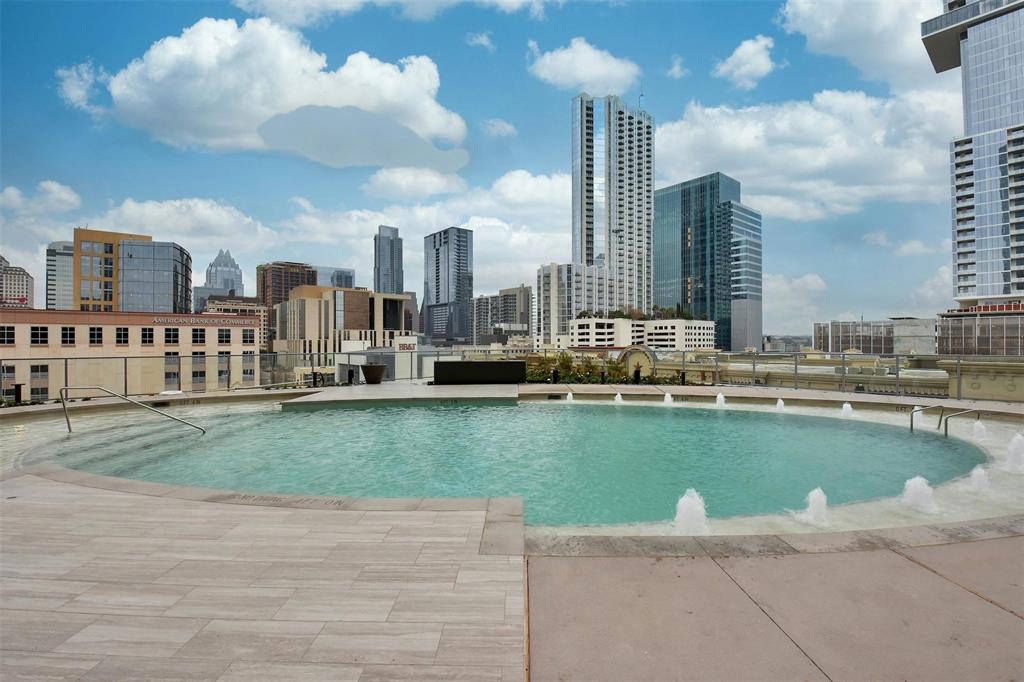 501 West Ave # 1402