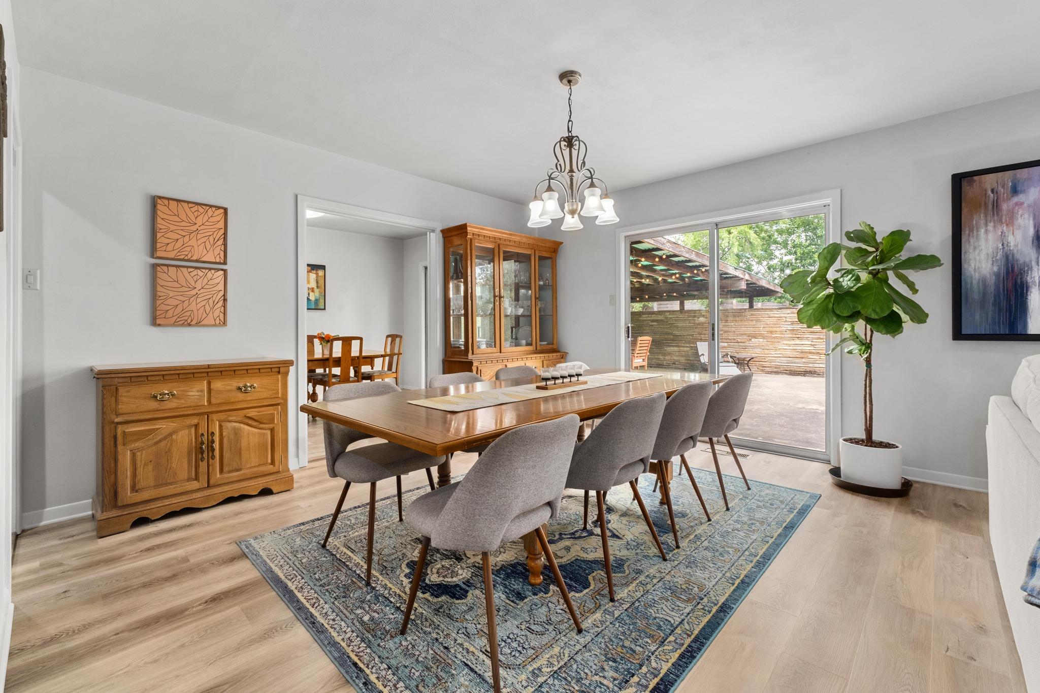 2805 Hatley DR