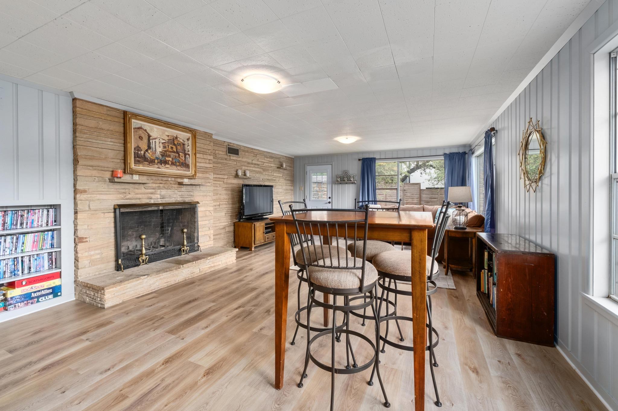 2805 Hatley DR